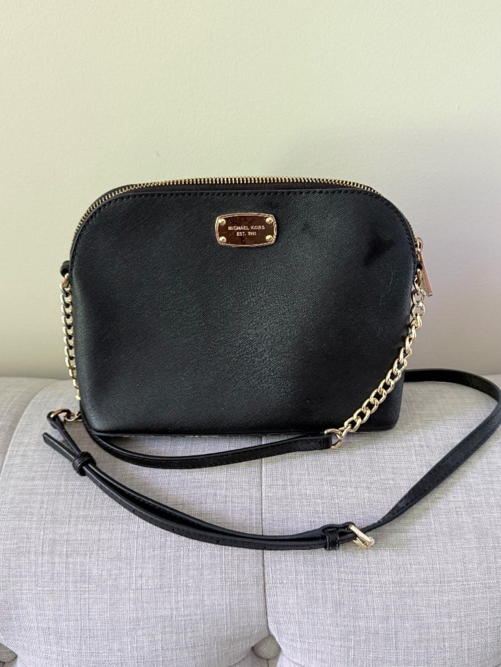 Michael Kors Black Saffiano Leather Dome Crossbody Gold Chain Purse